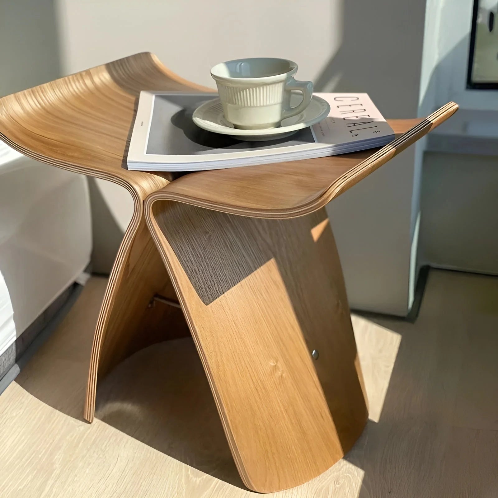 Houten Krukje Massief Hout – Design Bijzettafel & Nachttafeltje | Restfield